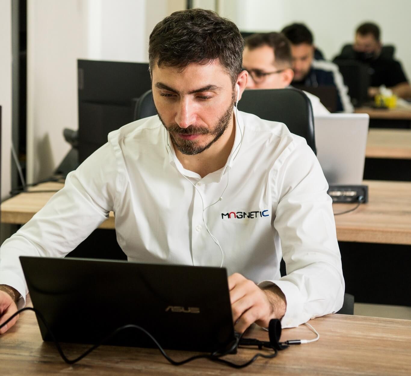 Magnetic - Helpdesk Servicedesk